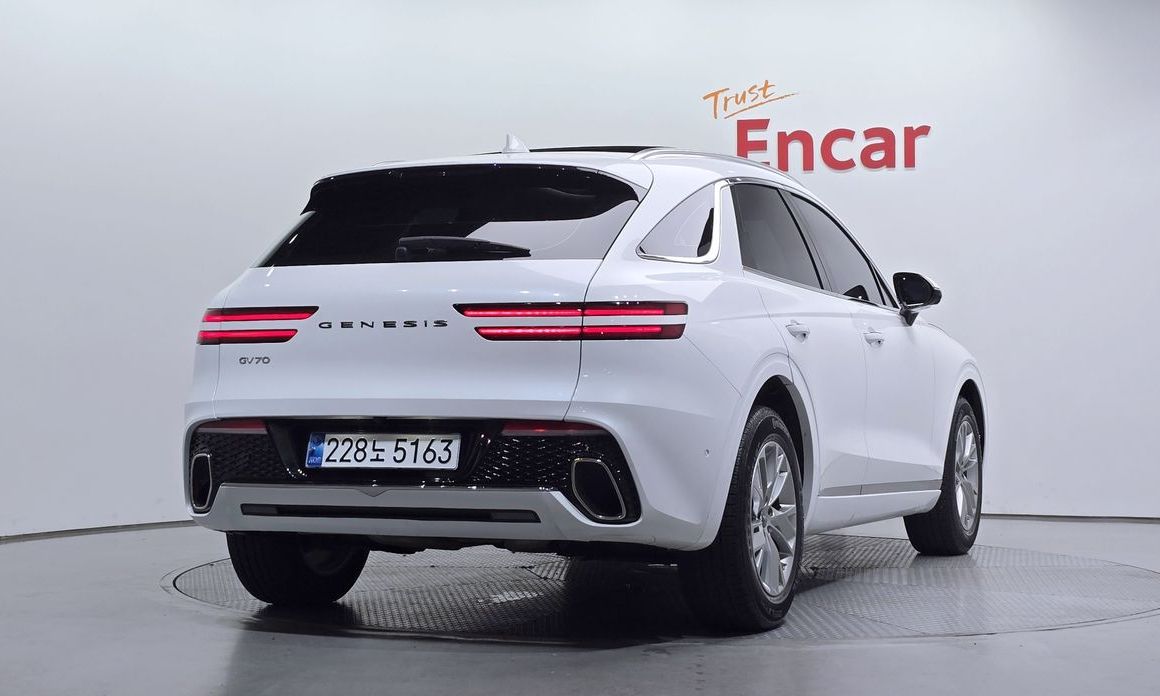 Genesis GV70 2022