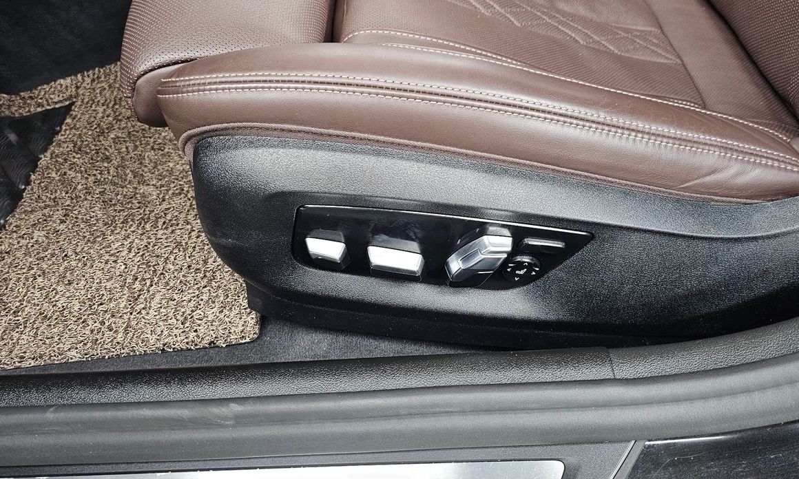 BMW 5-Series 2022