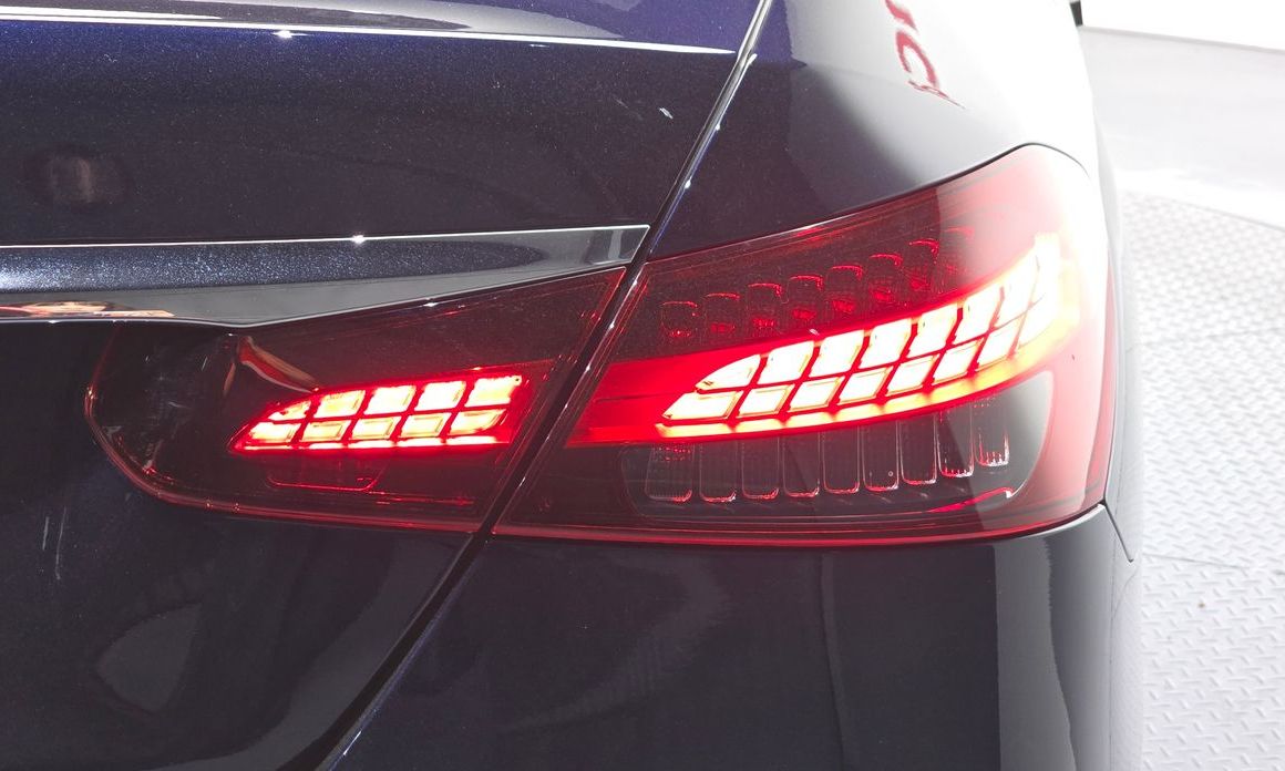 Mercedes-Benz E-Class 2022