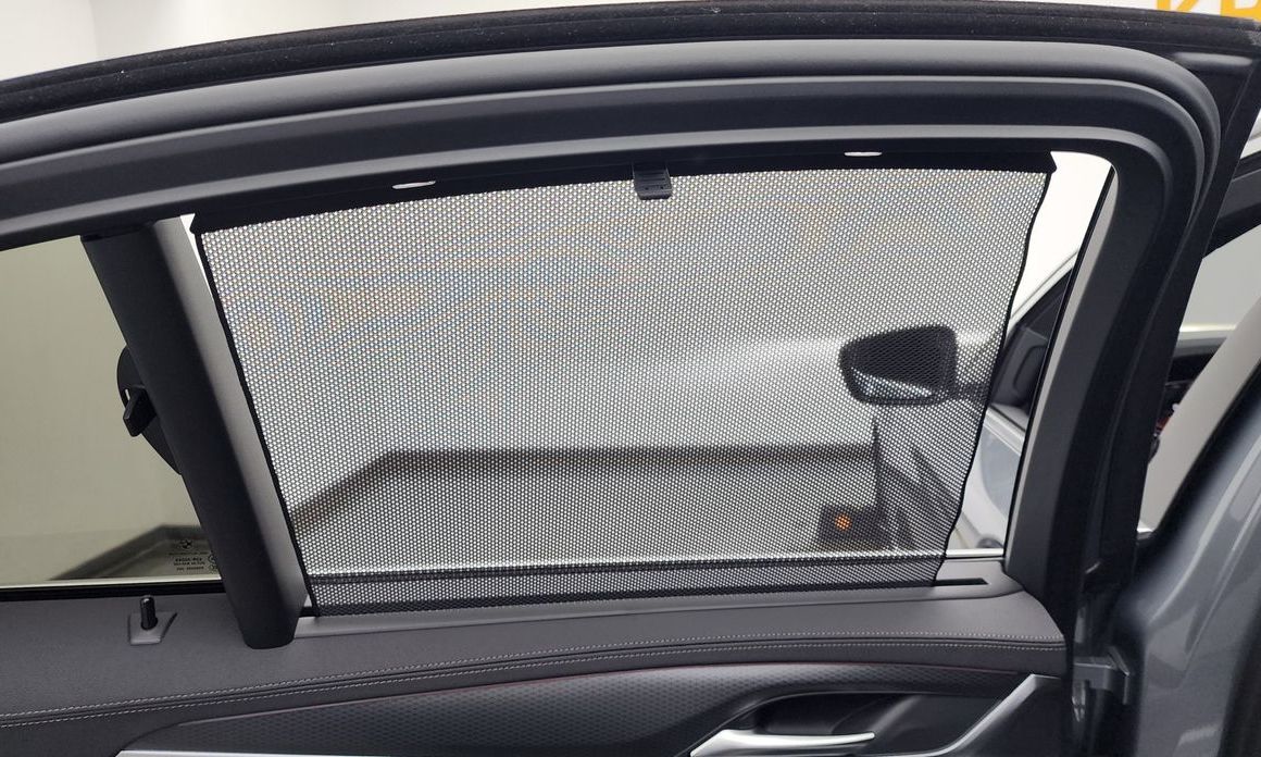 BMW 5-Series 2023