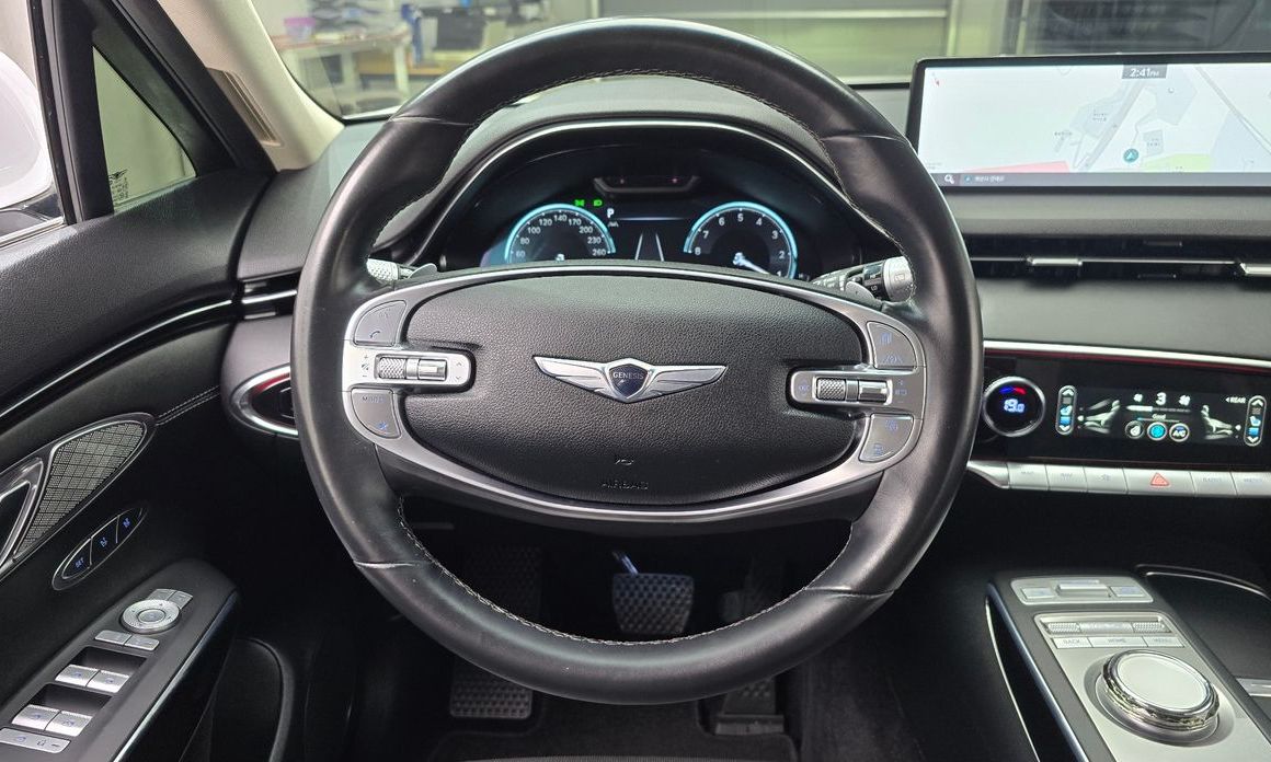 Genesis GV70 2023