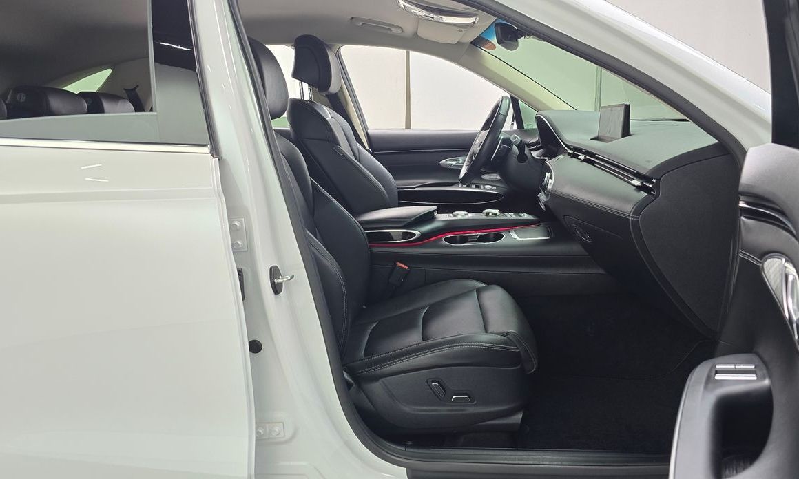 Genesis GV70 2023