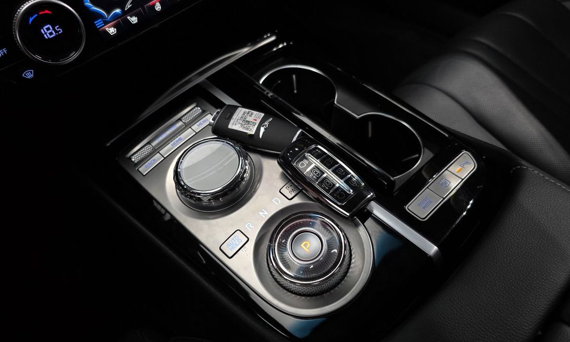 Genesis G80 2023