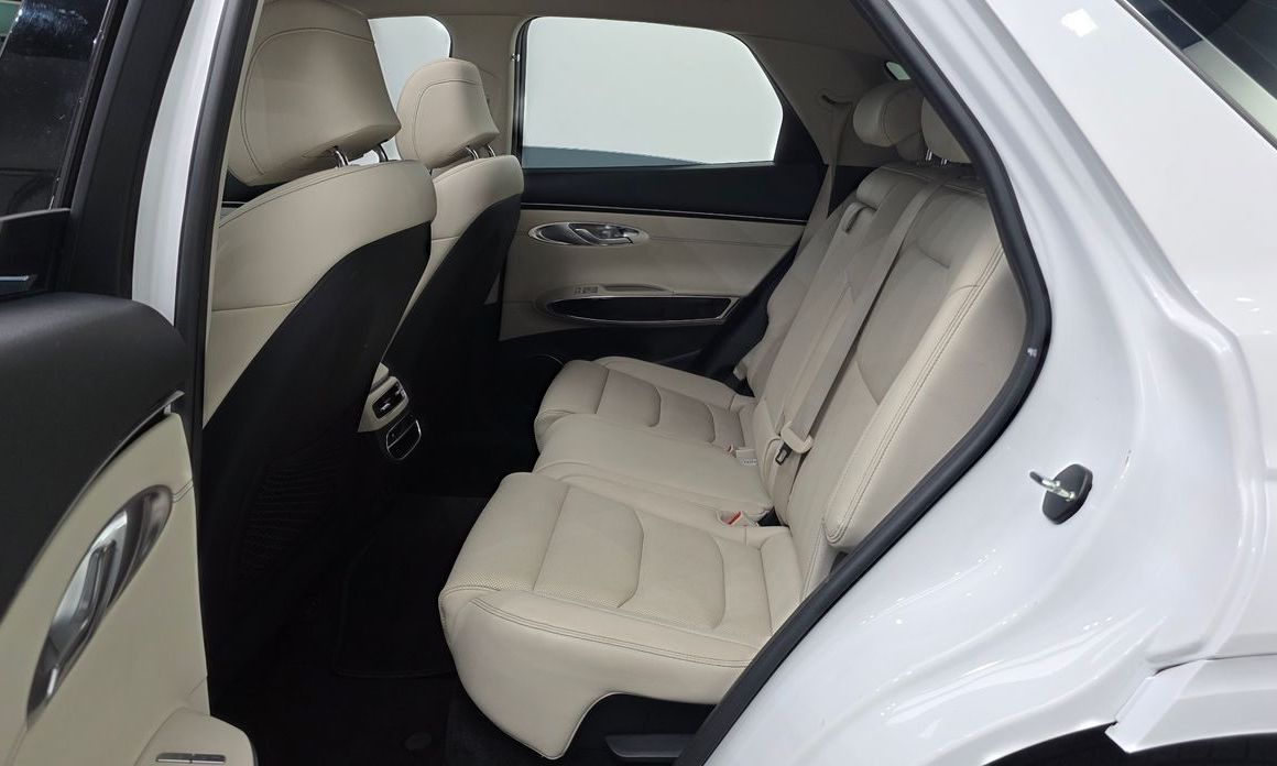 Genesis GV70 2022