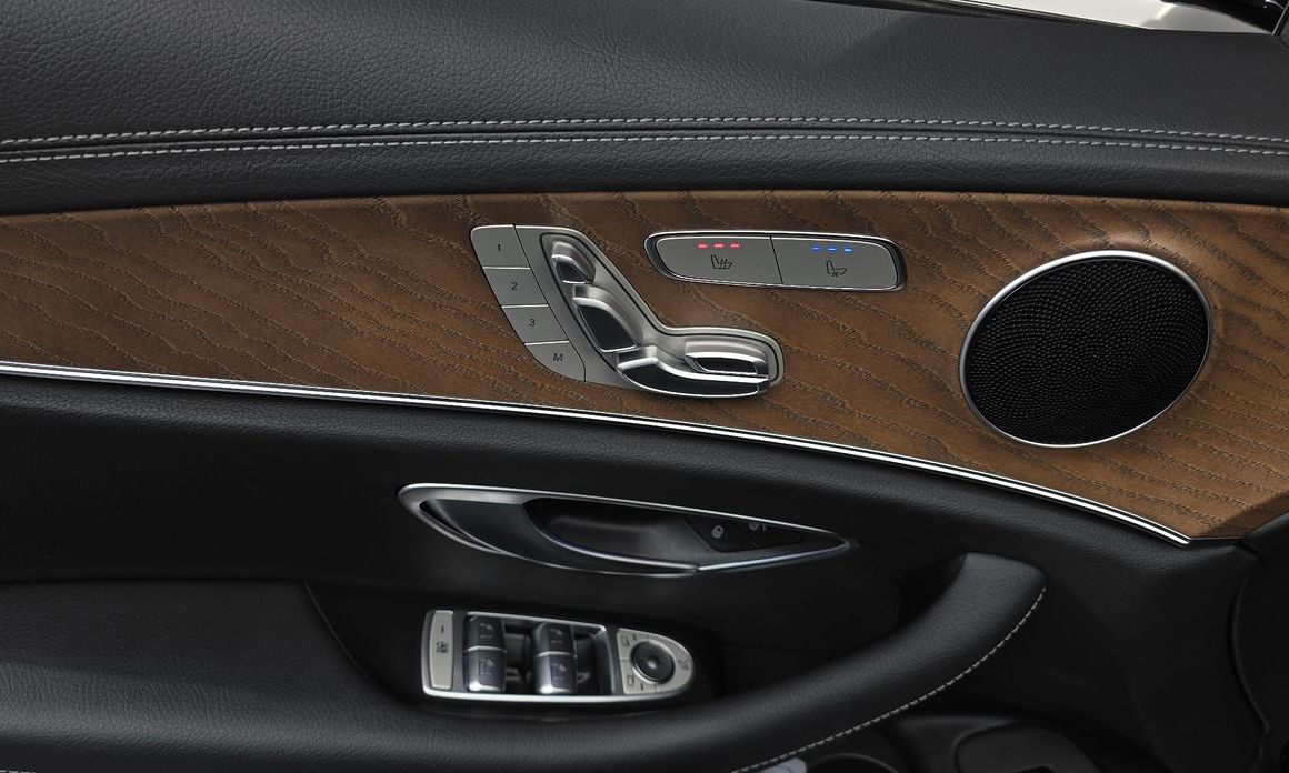 Mercedes-Benz E-Class 2022