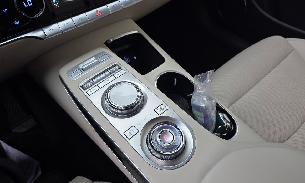 Genesis GV70 2022