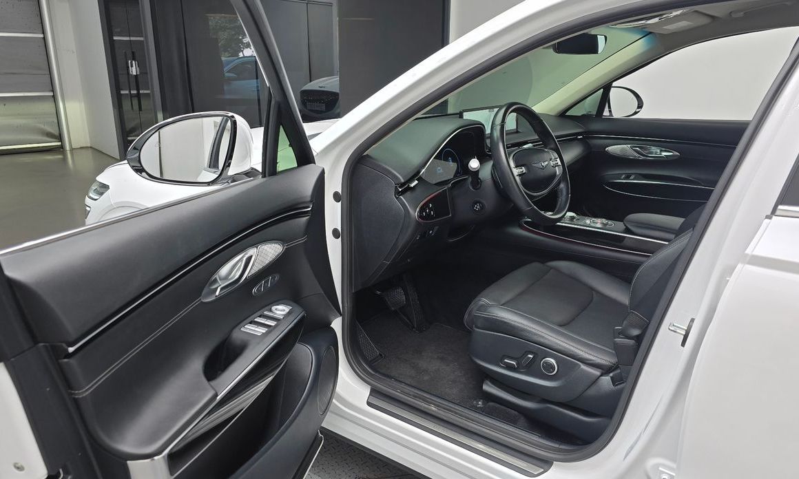 Genesis GV70 2023