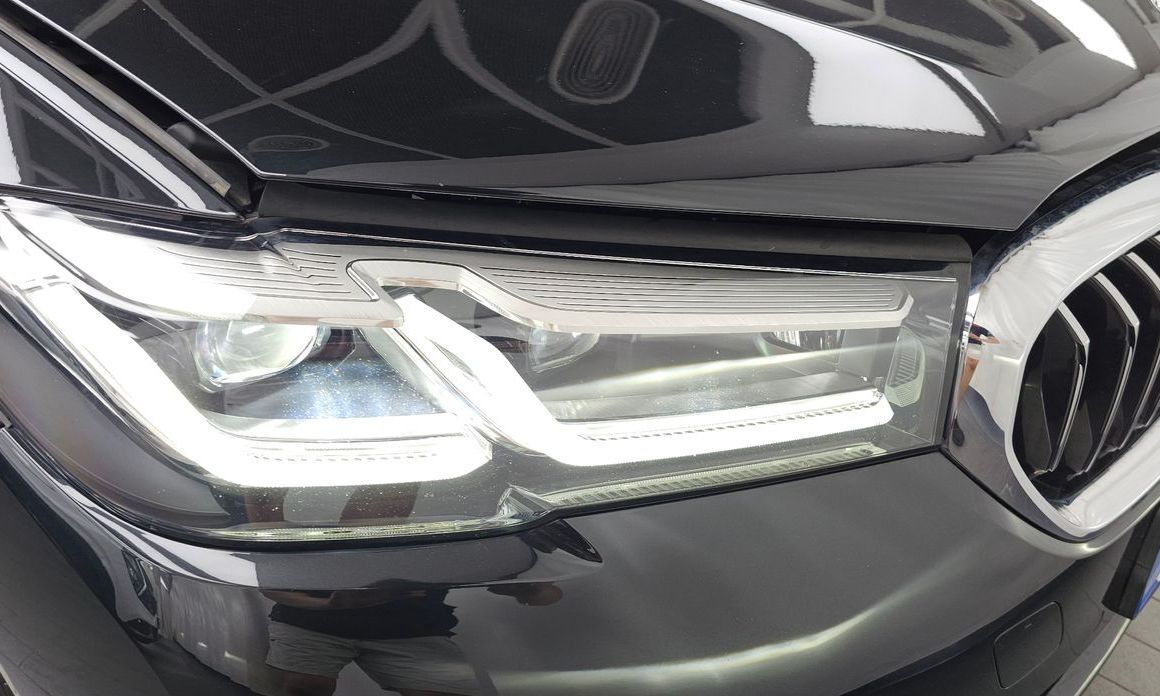 BMW 5-Series 2022