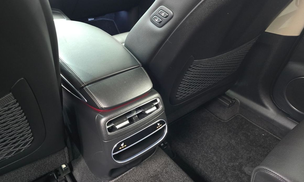 Genesis GV70 2023
