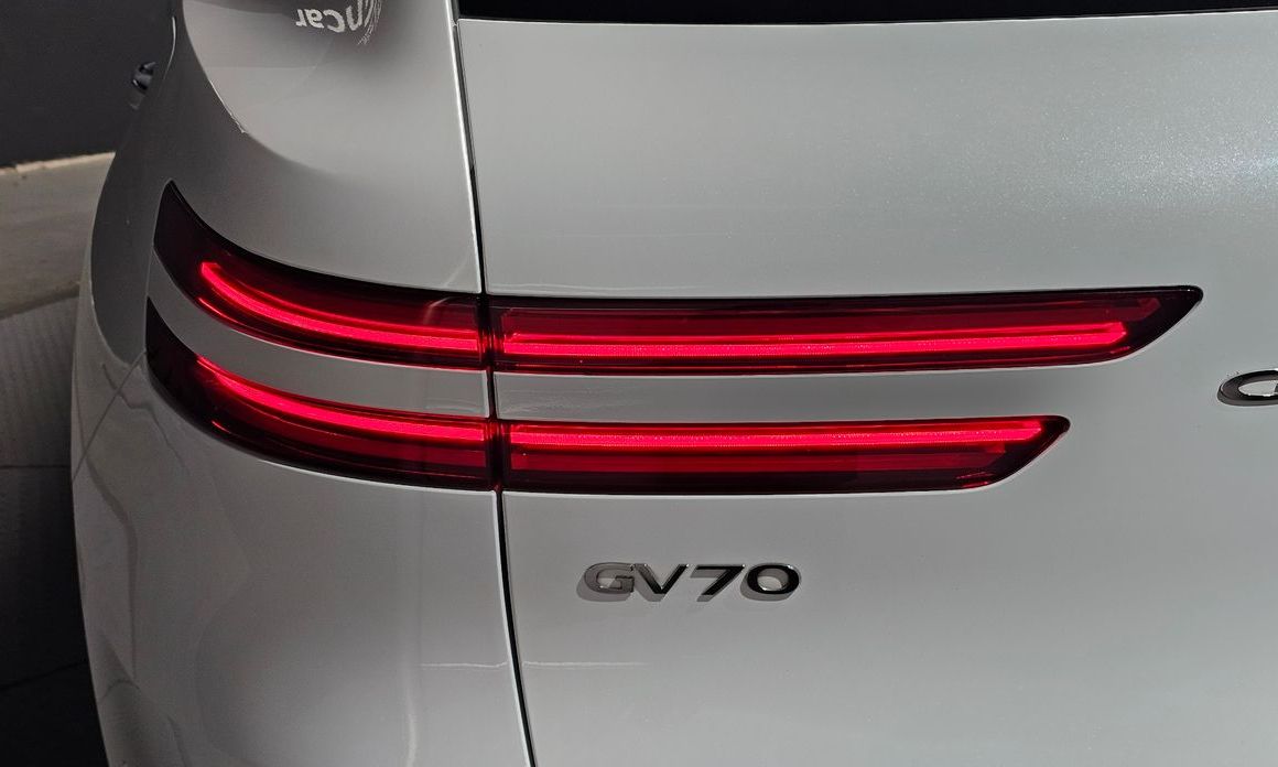 Genesis GV70 2022