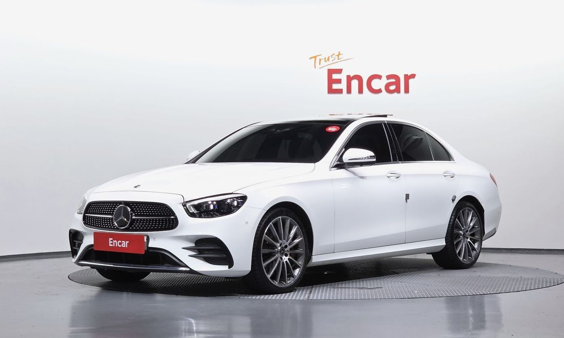 Mercedes-Benz E-Class 2021