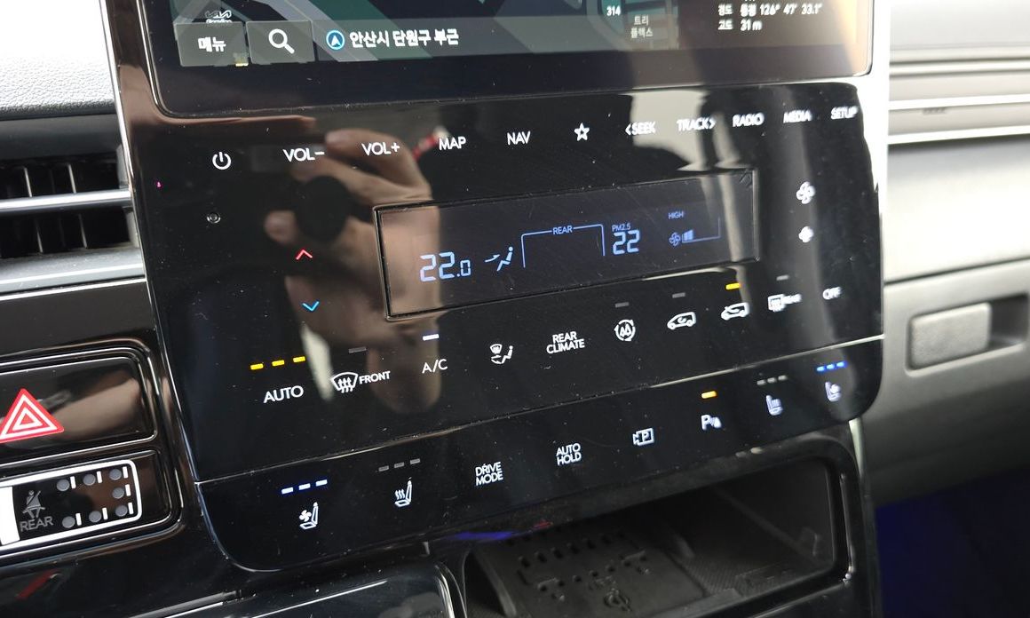 Hyundai Staria 2025