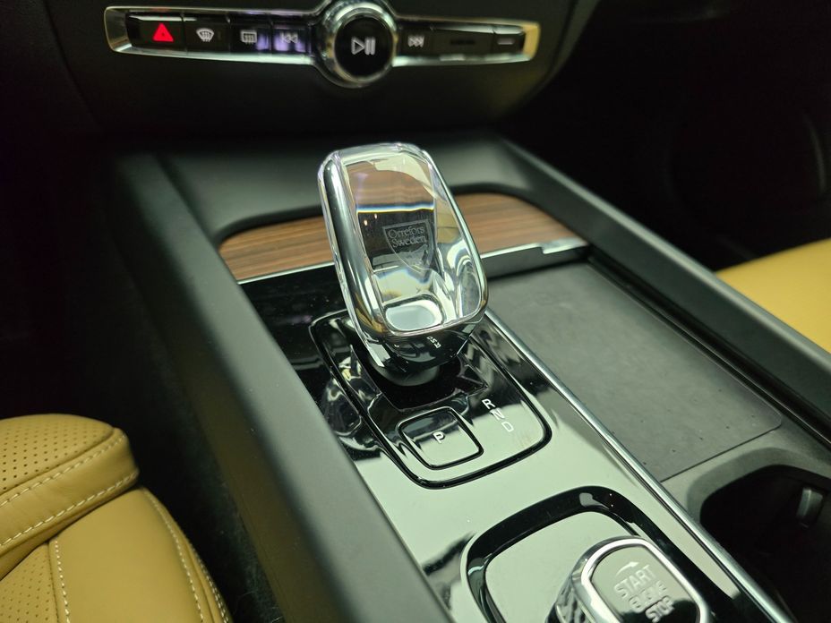 Volvo S60 2023