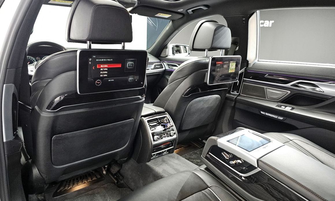 BMW 7-Series 2018