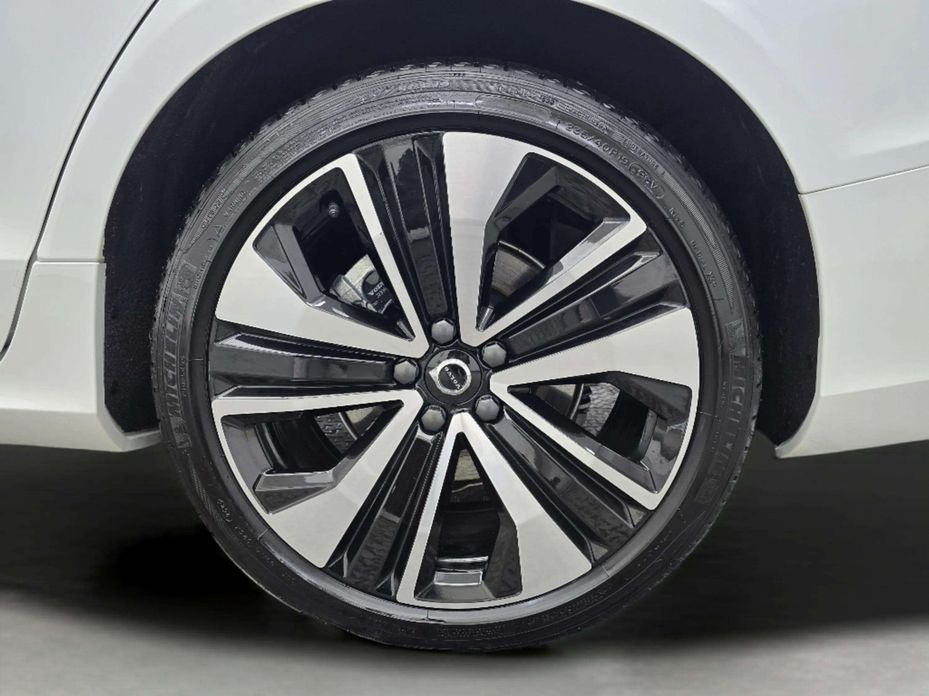 Volvo S60 2023