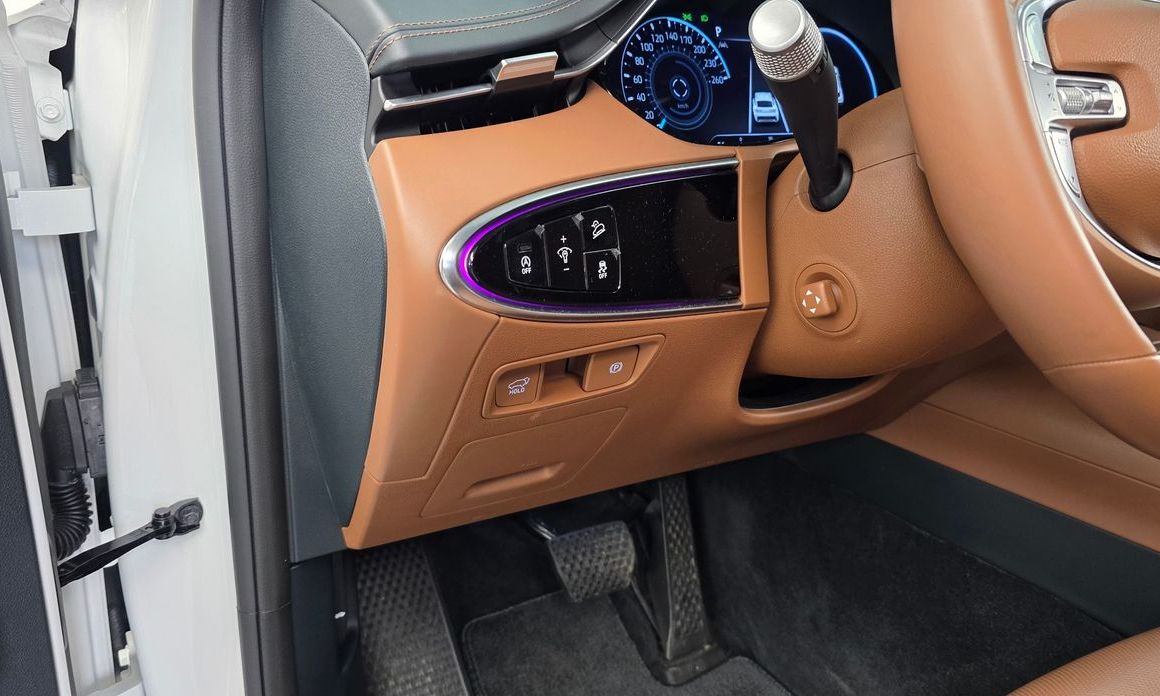 Genesis GV70 2024