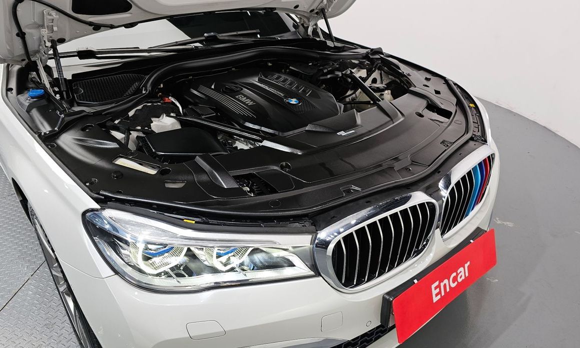 BMW 7-Series 2018