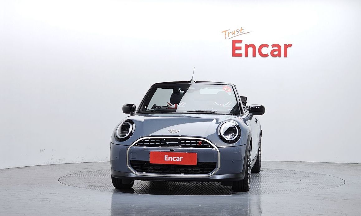 Mini Cooper Convertible 2025