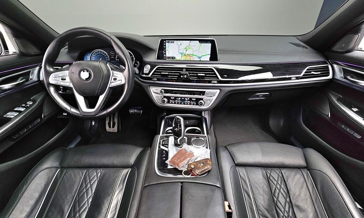 BMW 7-Series 2018