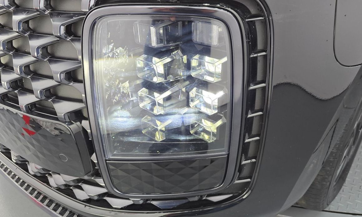 Hyundai Staria 2025