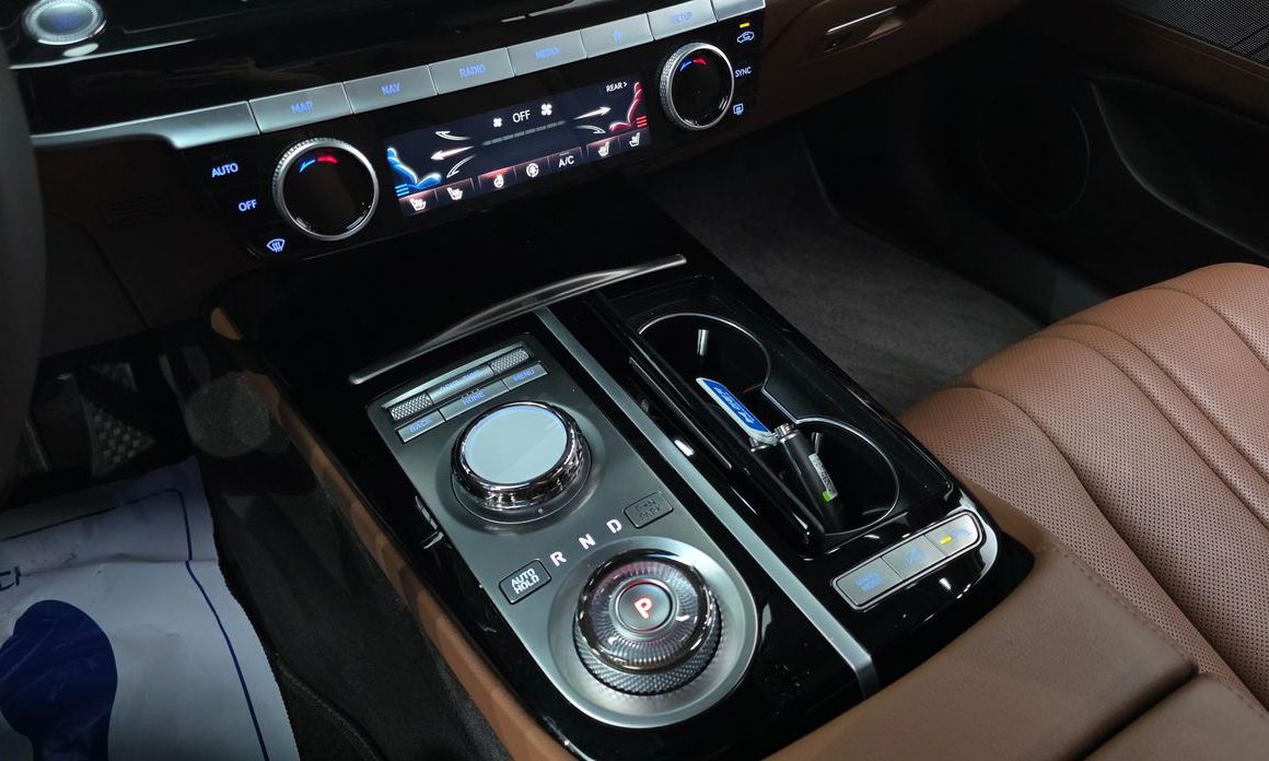 Genesis G80 2023