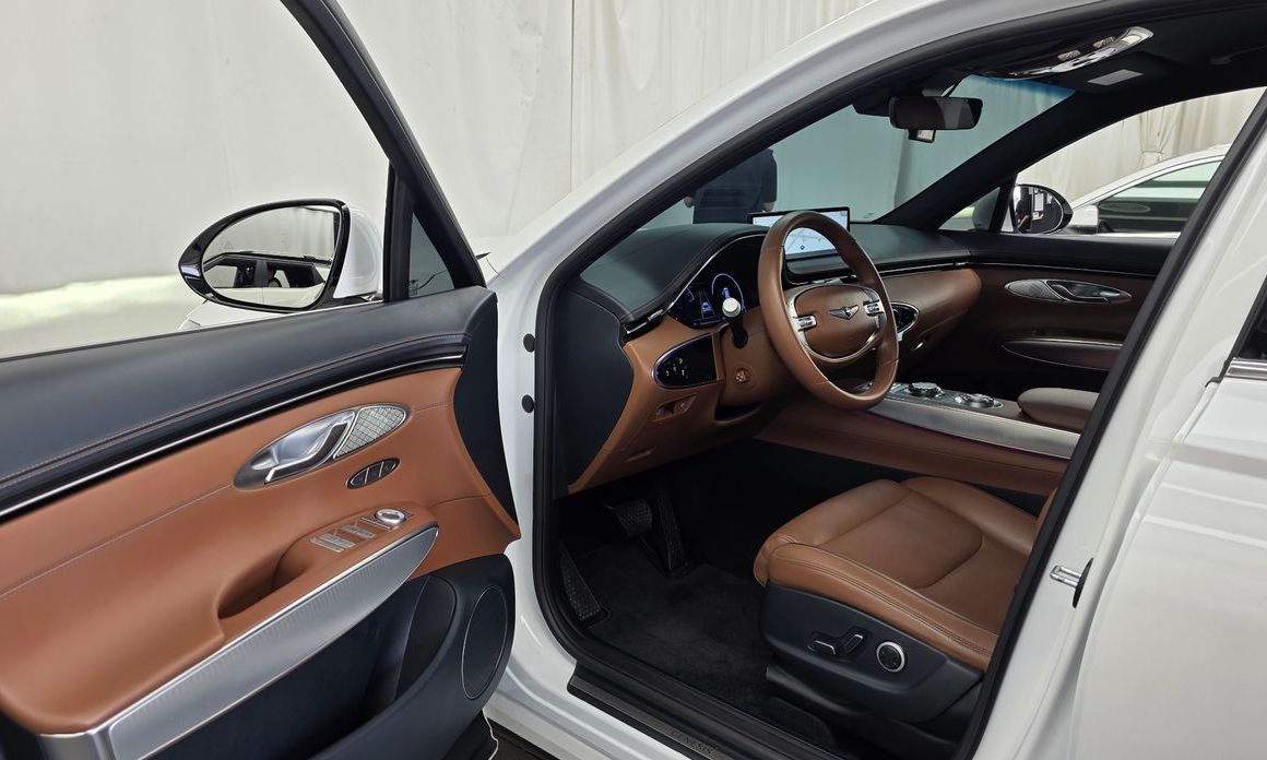 Genesis GV70 2024