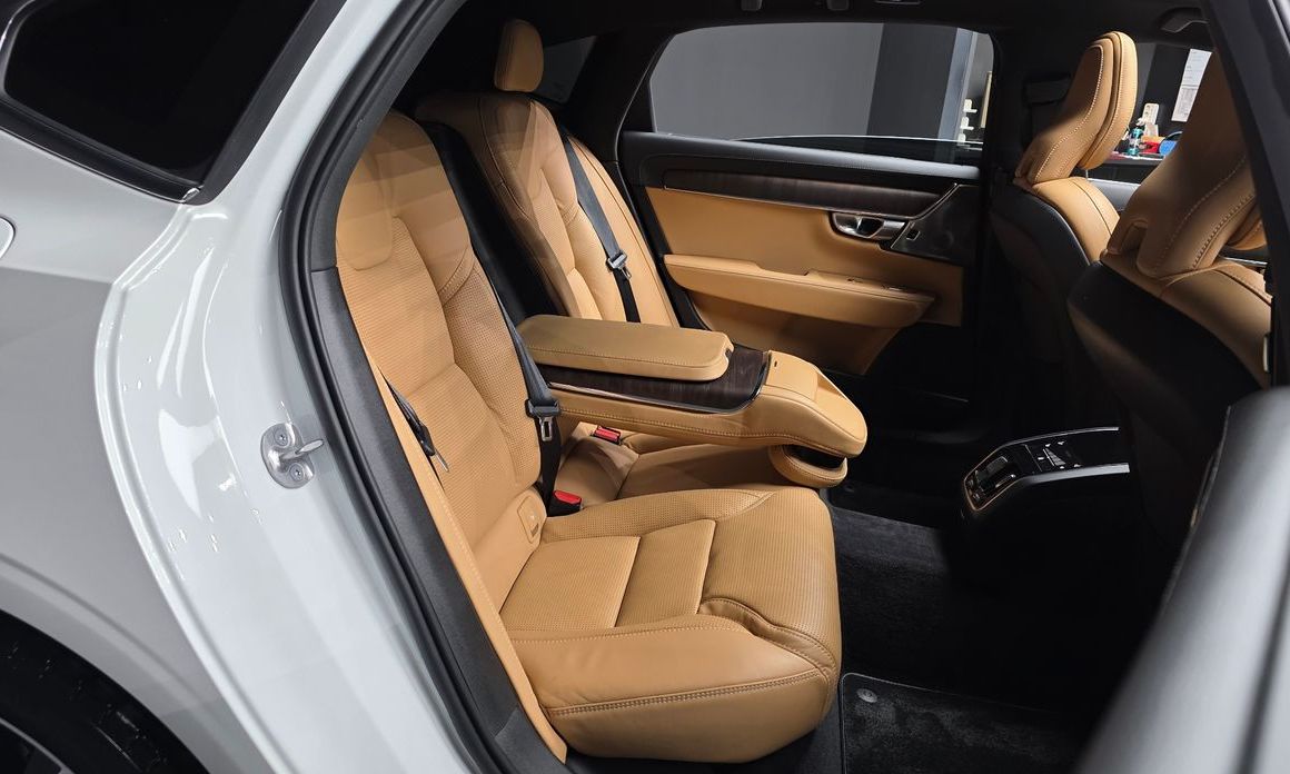 Volvo S90 2023
