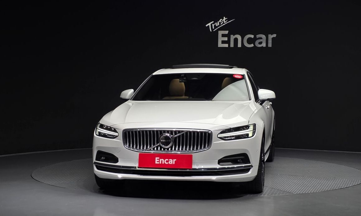 Volvo S90 2023