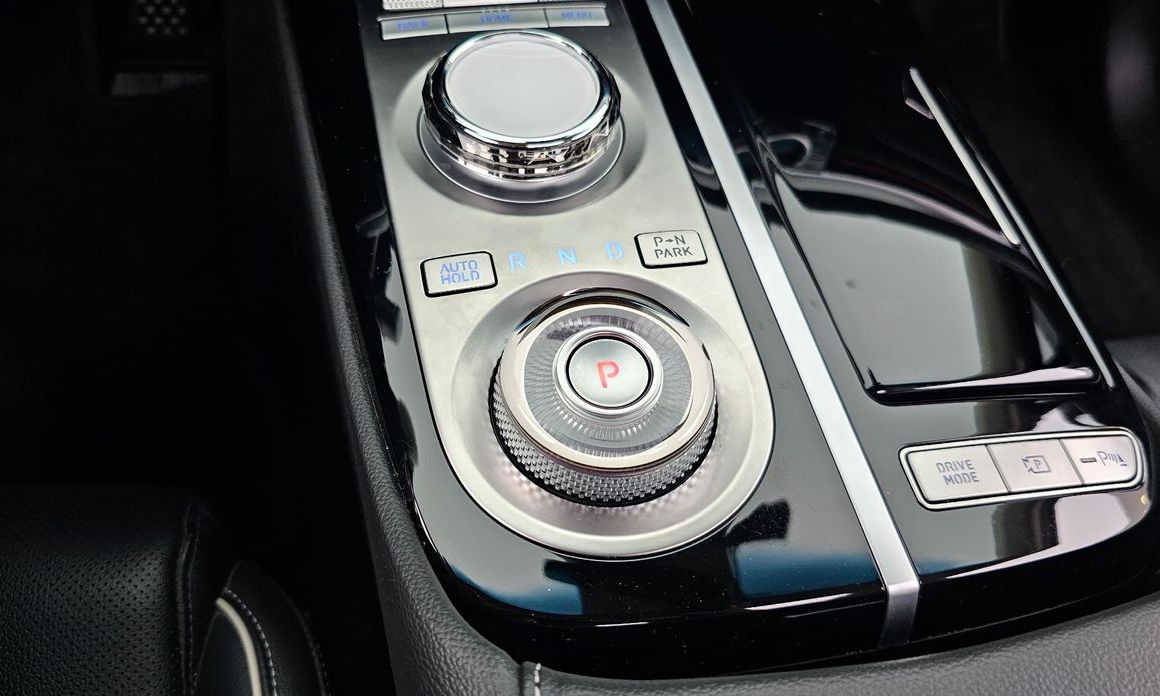 Genesis G80 2023