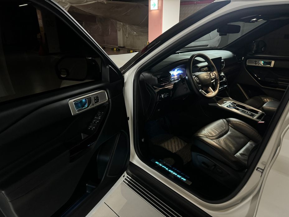 Ford Explorer 2022