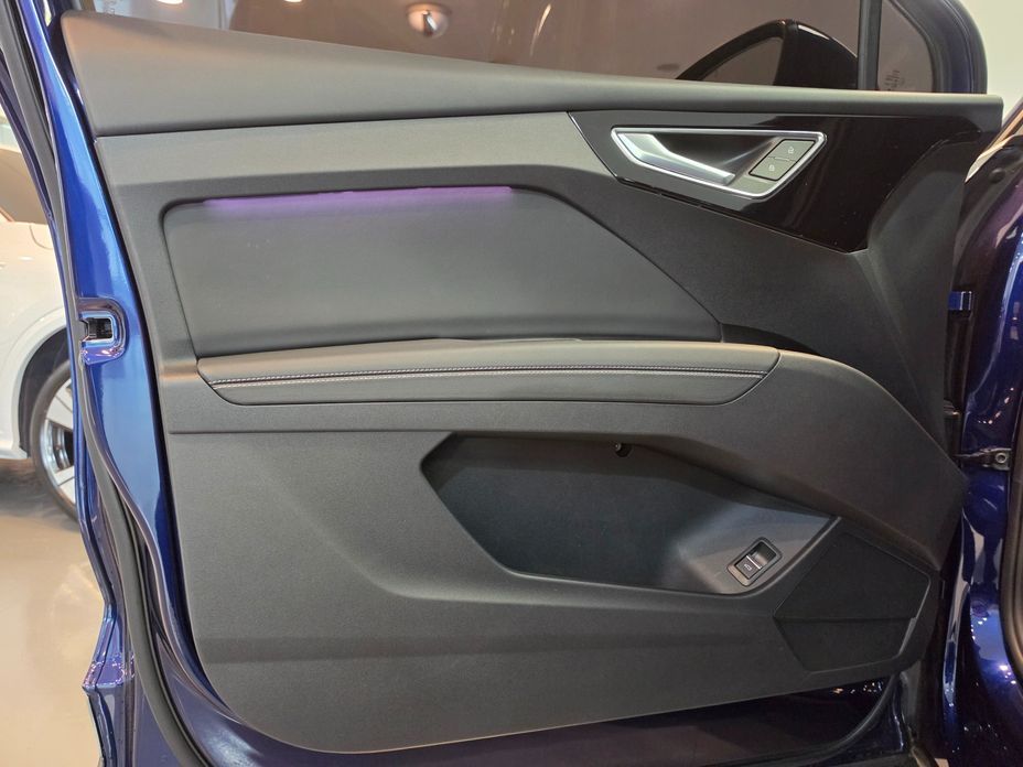 Audi Q4 e-tron 2023