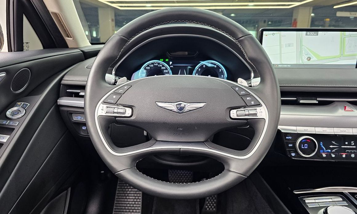 Genesis G80 2023