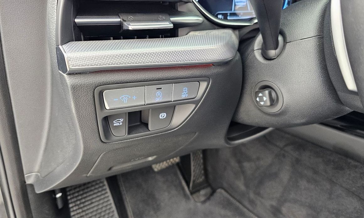 Genesis G80 2023