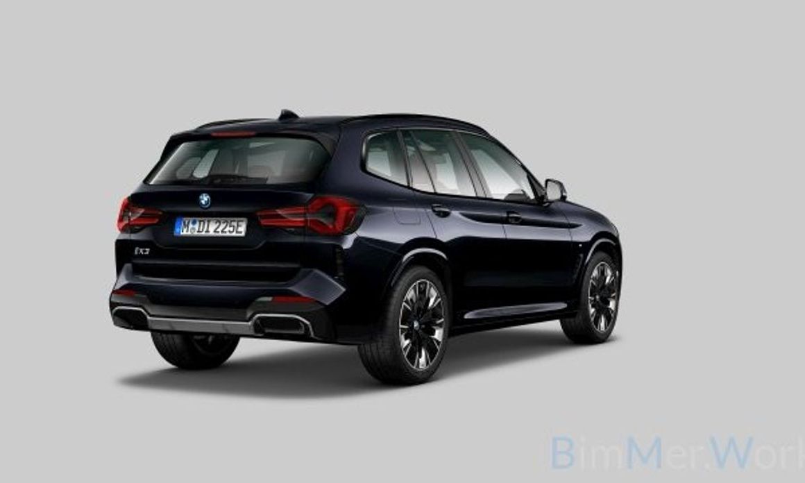 BMW iX3 2022