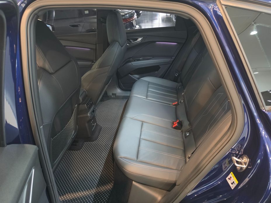 Audi Q4 e-tron 2023