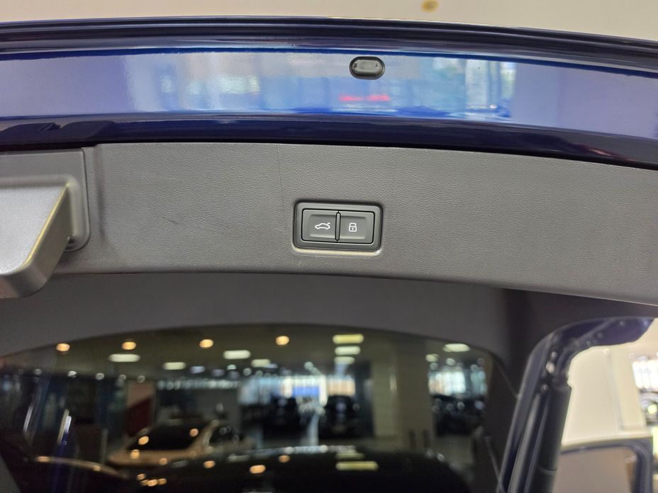 Audi Q4 e-tron 2023
