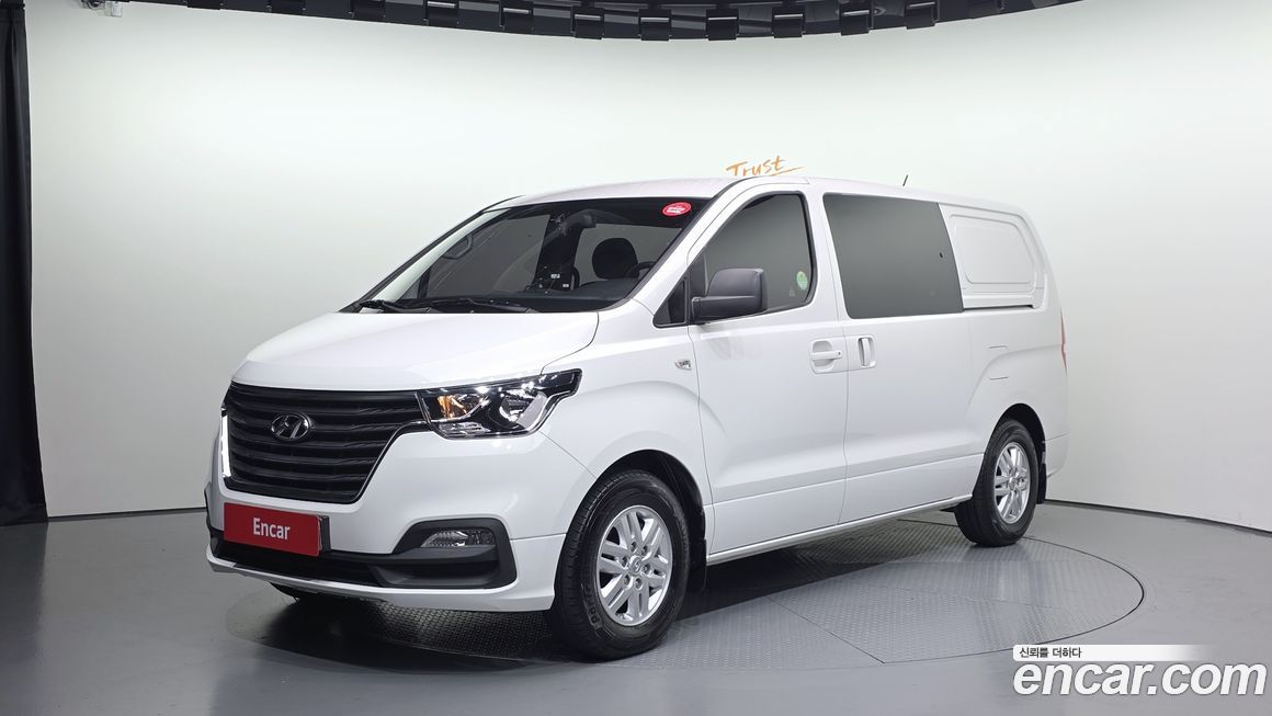 Hyundai Starex 2020