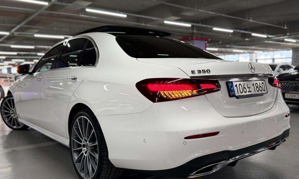 Mercedes-Benz E-Class 2022
