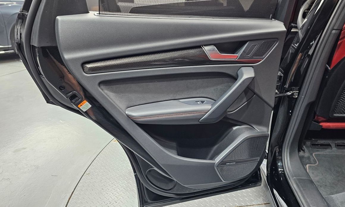 Audi SQ5 2021