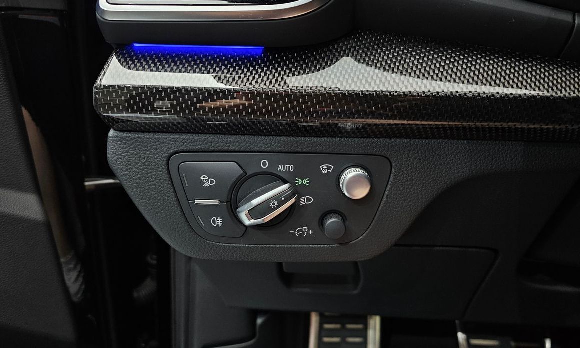 Audi SQ5 2021
