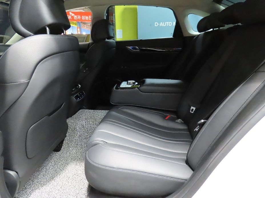 Genesis G80 2024