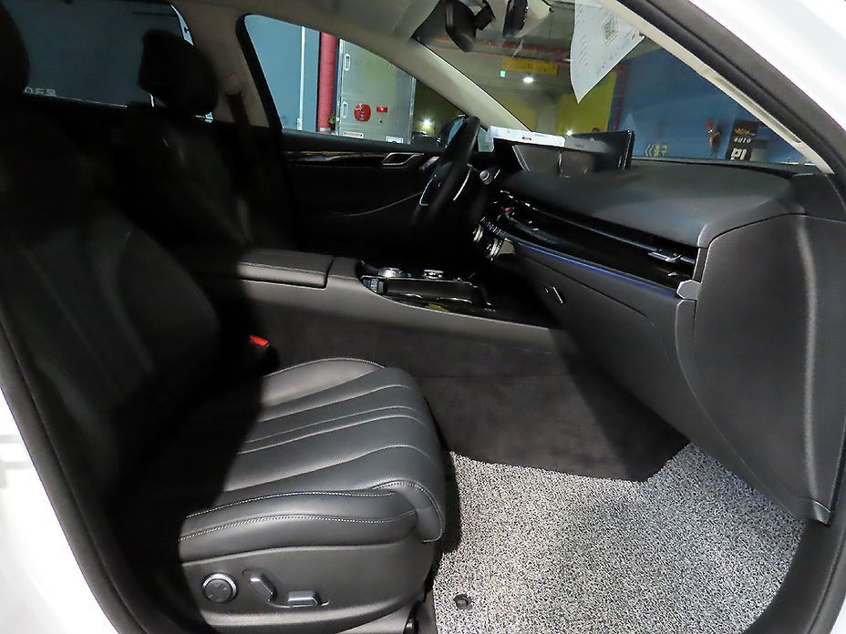 Genesis G80 2024