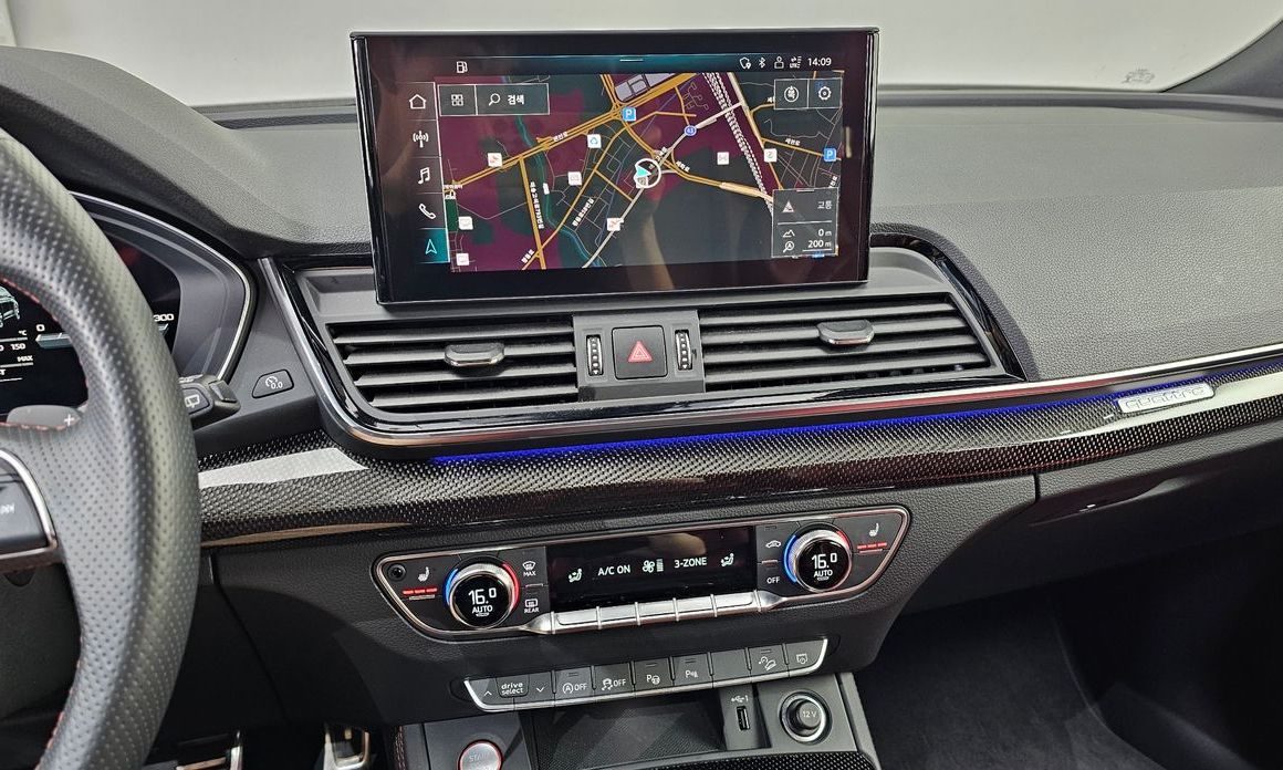 Audi SQ5 2021