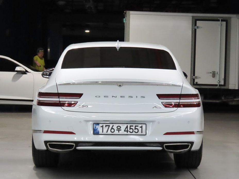 Genesis G80 2024