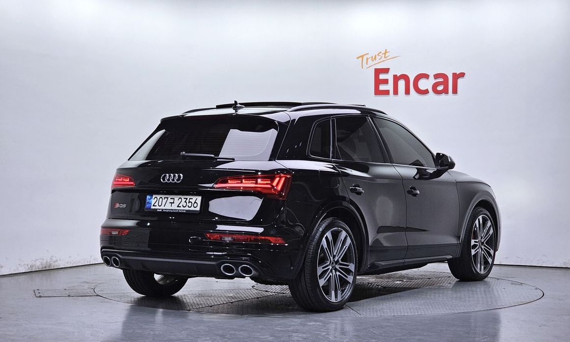 Audi SQ5 2021