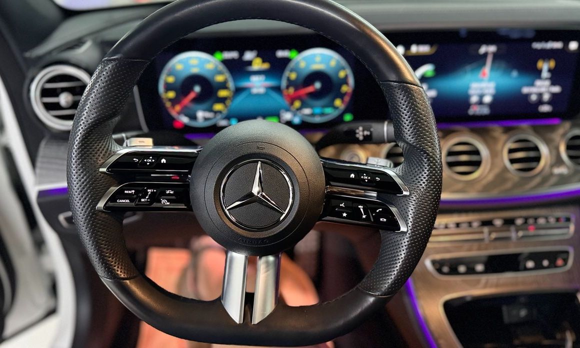 Mercedes-Benz E-Class 2022