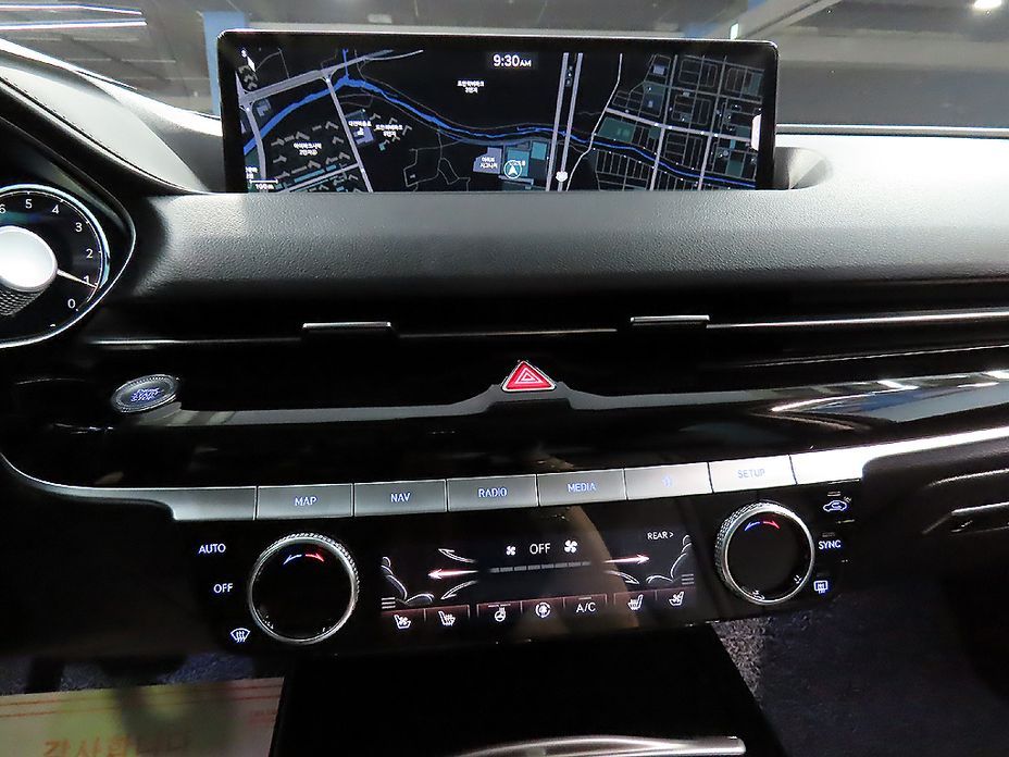 Genesis G80 2024