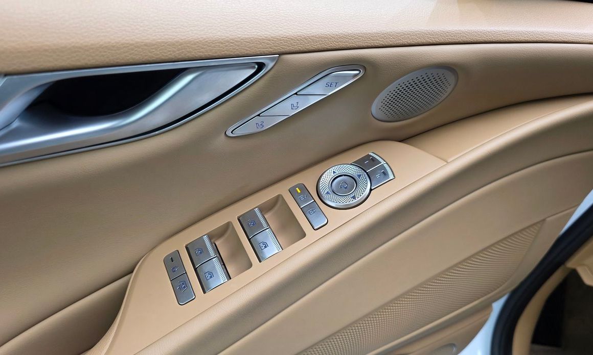 Genesis G80 2025