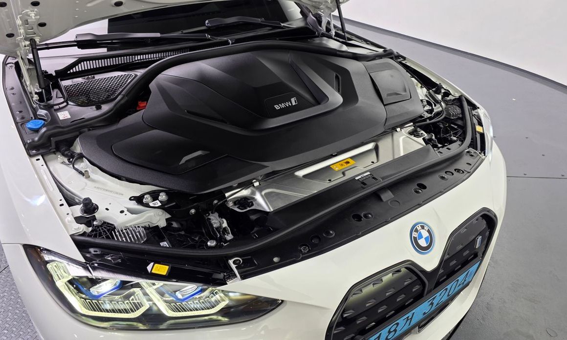 BMW i4 2024