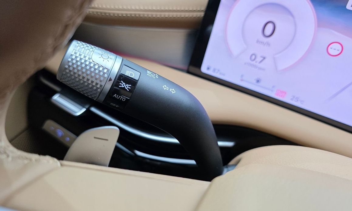 Genesis G80 2025